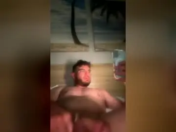 Chaturbate Free Porn Cam of brenden2857