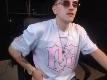 Chaturbate Live Sex Cam of felixstark