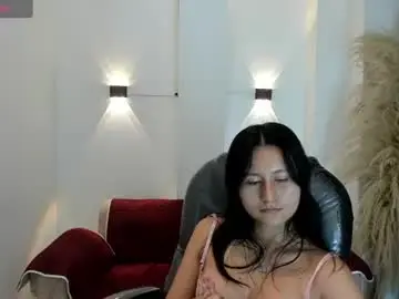 Chaturbate Watch Live Sex Cams of isabella_grace18