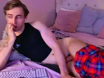Chaturbate Free Porn Cam of simonwarner
