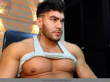 Chaturbate Live Sex Cam of zac_levis