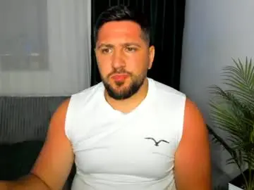 Chaturbate Live Sex Cam of gold_alpha_boy