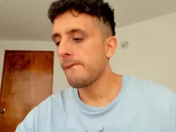 Chaturbate Best live sex cam show of halle_1