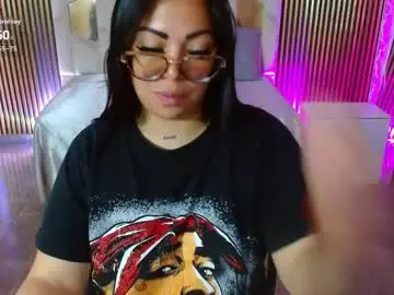 Chaturbate Live Sex of martina_tay