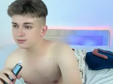 Chaturbate Nude Webcam of miless_cooper