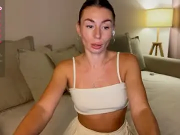 Chaturbate Nude Webcam of aliceevan