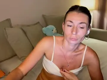 Chaturbate Best live sex cam show of aliceevan