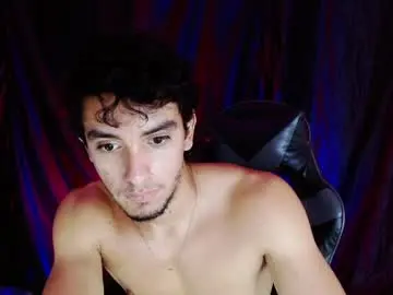 Chaturbate Live Sex Cam of dante_18cm