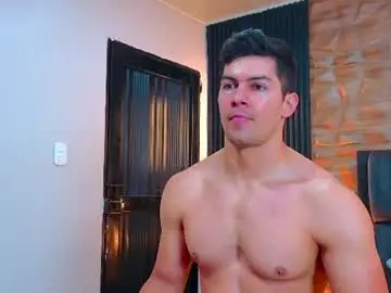 Chaturbate Live Sex Cam of hotfuckers4uu