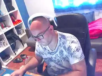 Chaturbate Free Porn Cam of ravingr3d3