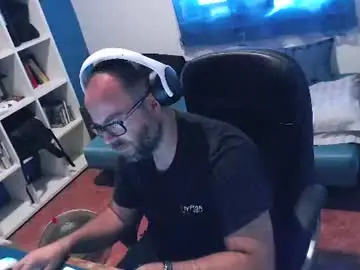 Chaturbate Sex Chat of ravingr3d3