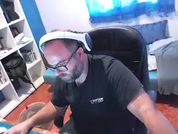 Chaturbate Best live sex cam show of ravingr3d3