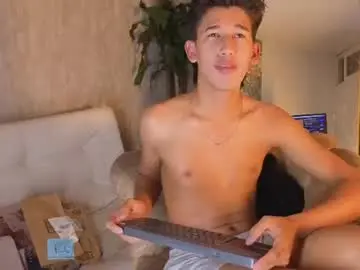Chaturbate Live Sex Cam of dave_eliot
