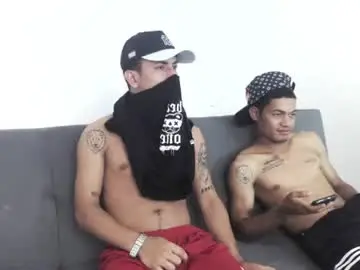 Chaturbate Best live sex cam show of kings_latins