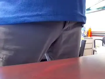 Chaturbate Live Sex of countryboy_10