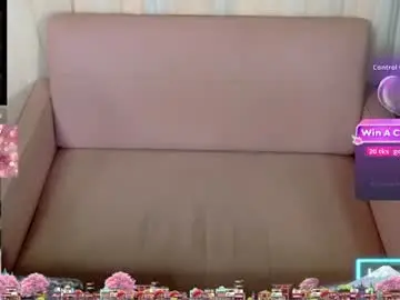 Chaturbate Live Sex Cam of tashakai