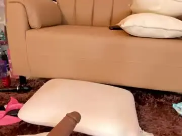Chaturbate Live Sex Cam of alysonjackson