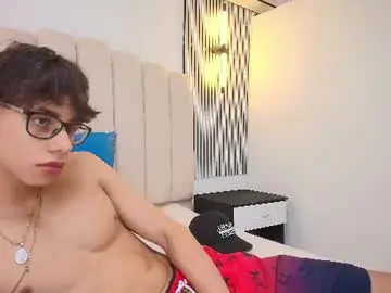 Chaturbate Nude Webcam of lenny_knox2