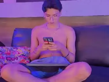 Chaturbate Live Sex Cam of tian_sex