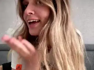 Chaturbate Live Sex Cam of amandatalk