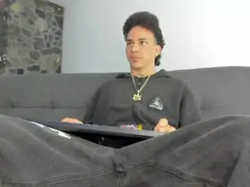 Chaturbate Free Live Porn of maxxx_bigcock
