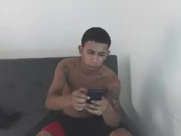Chaturbate Free Live Porn of alphas_latins