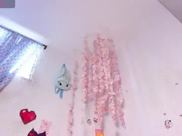 Chaturbate Watch Live Sex Cams of emilycollei
