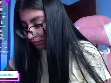 Chaturbate Live Sex Cam of daniela_cute22