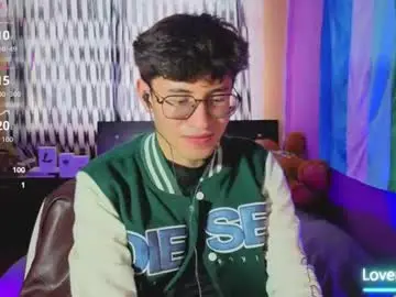 Chaturbate Watch Live Sex Cams of angelito18_twink