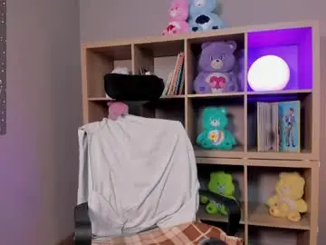 Chaturbate Live Sex Cam of lexirouge__