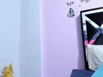 Chaturbate Sex Cam of gabyyjones