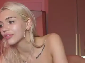 Chaturbate Free Live Porn of milabunny_