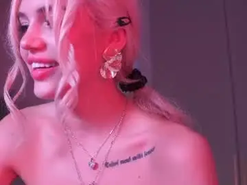 Chaturbate Live Porn of milabunny_