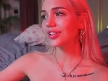 Chaturbate Free Live Porn of milabunny_
