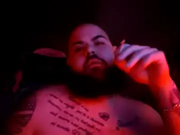 Chaturbate Sex Cam of stallion_bear