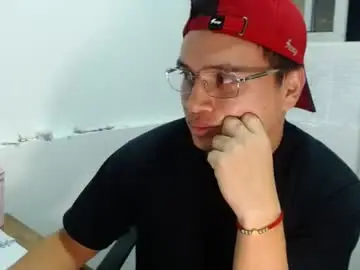 Chaturbate Sex Cam of ahntony__69