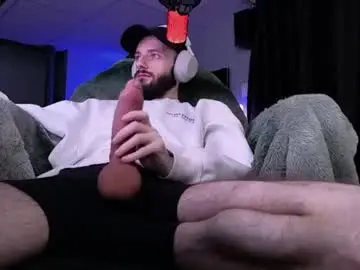 Chaturbate Live Sex of digbicknik