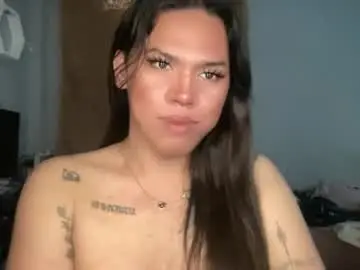 Chaturbate Live Sex Cam of wanna_bewithyouxxx