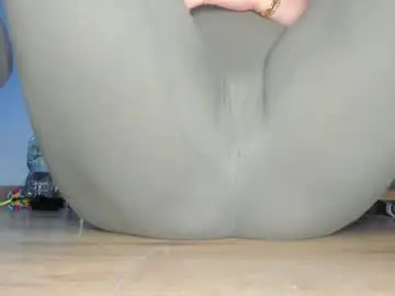Chaturbate Adult Webcams of wet_pants2022