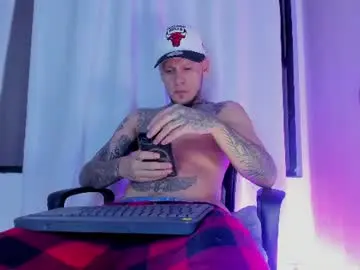 Chaturbate Live Sex of _kevin_xxx