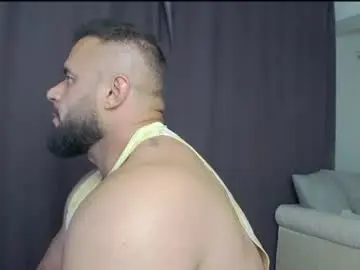 Chaturbate Nude Webcam of rickymiami1