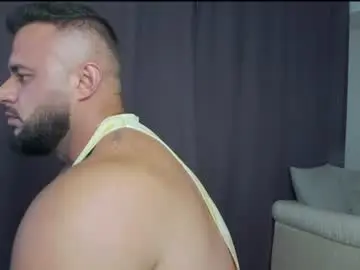 Chaturbate Best live sex cam show of rickymiami1