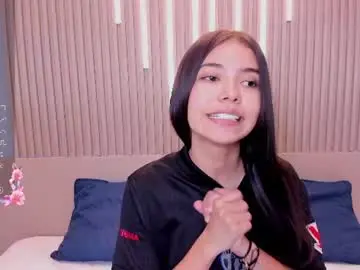 Chaturbate Nude Webcam of emma_doll7