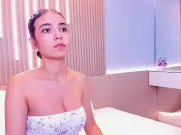 Chaturbate Best live sex cam show of emma_doll7
