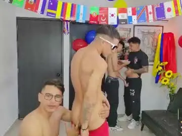 Chaturbate Watch Live Sex Cams of masters_sexx