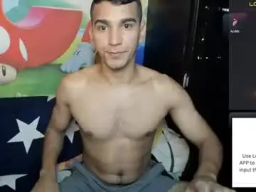 Chaturbate Live Sex Cam of miguelwin3
