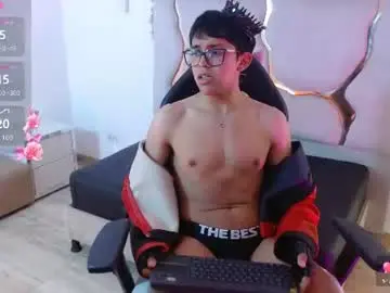Chaturbate Live Sex of sasan_tay