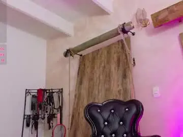 Chaturbate Adult Video Chat of sophie_clairen