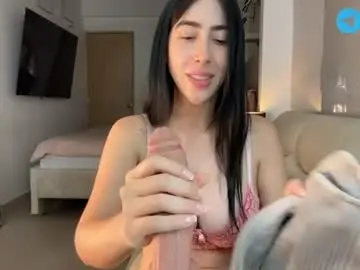 Chaturbate Live Sex Cam of _gummies15