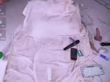 Chaturbate Live Sex Cam of serene_sophiex